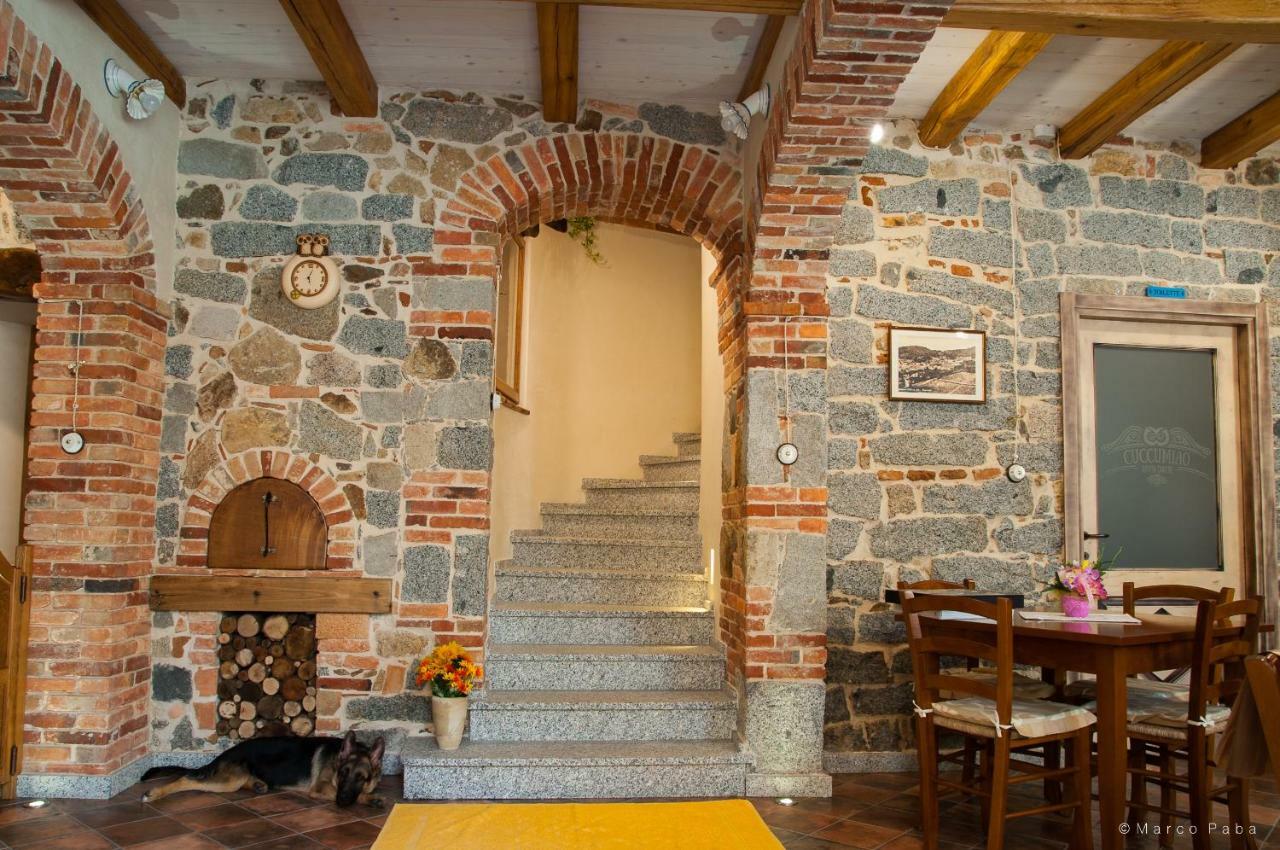 Отель Cuccumiao Sorgono Экстерьер фото